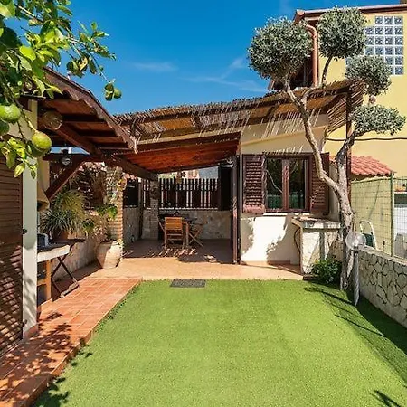 Villa Eden With Garden, Capitana, Sardegna *
